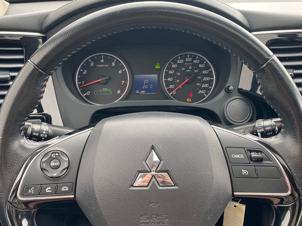 2018 Mitsubishi Outlander in Antigonish, Nova Scotia - 18 - w1024h768px