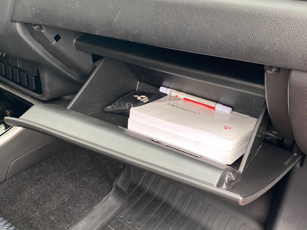 2018 Mitsubishi Outlander in Antigonish, Nova Scotia - 29 - w1024h768px