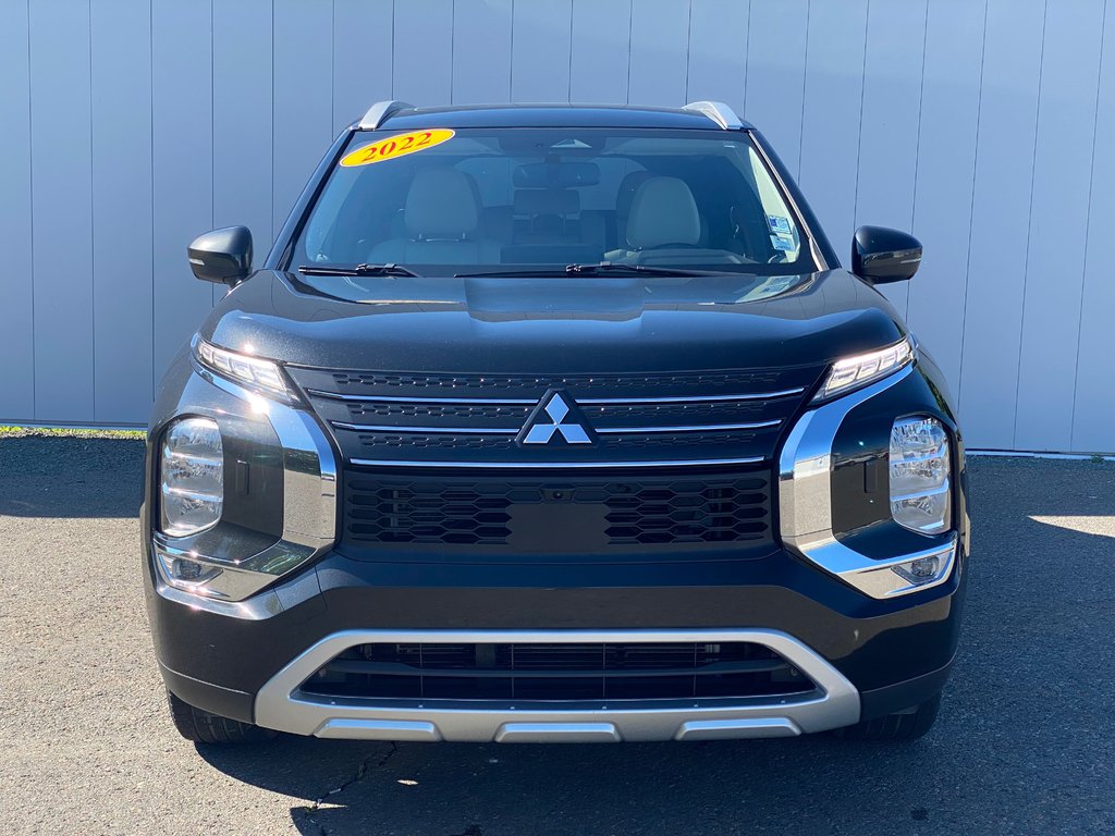 2022 Mitsubishi Outlander SEL | Leather | Roof | 7-Pass | Warranty to 2031 in Saint John, New Brunswick - 2 - w1024h768px