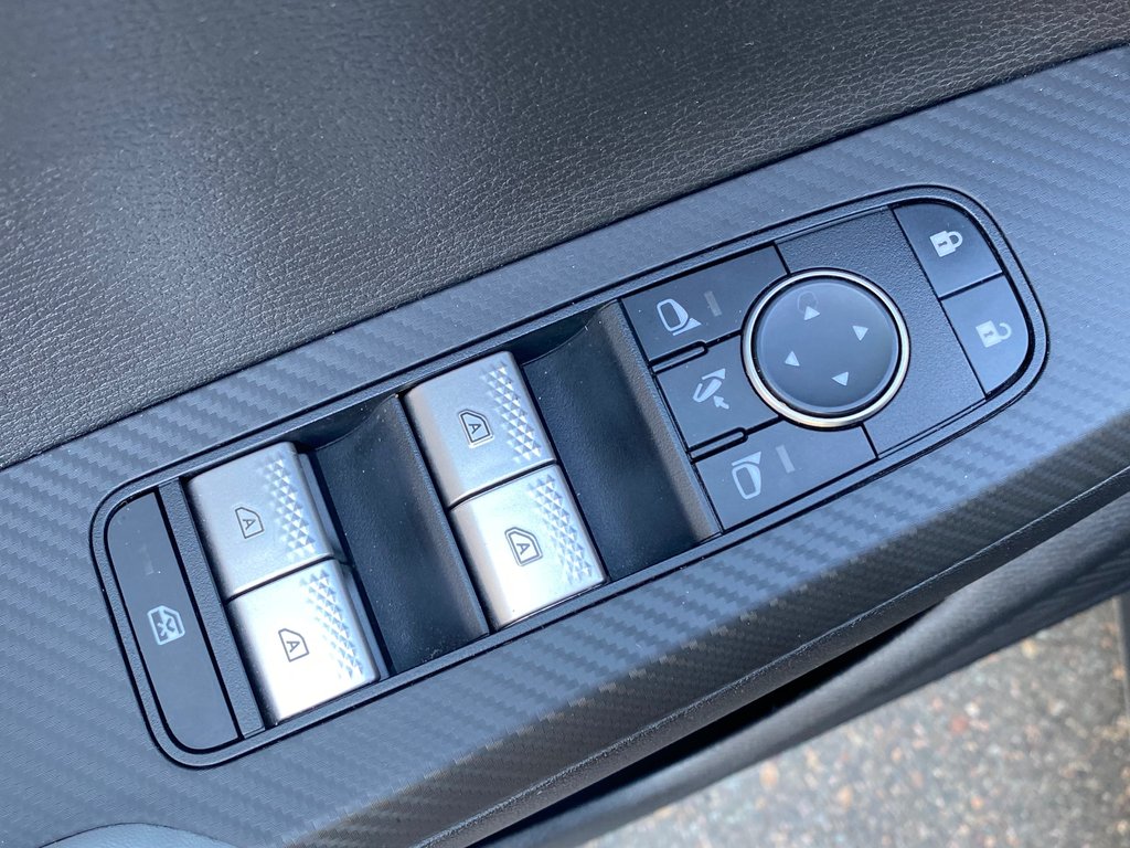 2022 Mitsubishi Outlander SEL | Leather | Roof | 7-Pass | Warranty to 2031 in Saint John, New Brunswick - 15 - w1024h768px