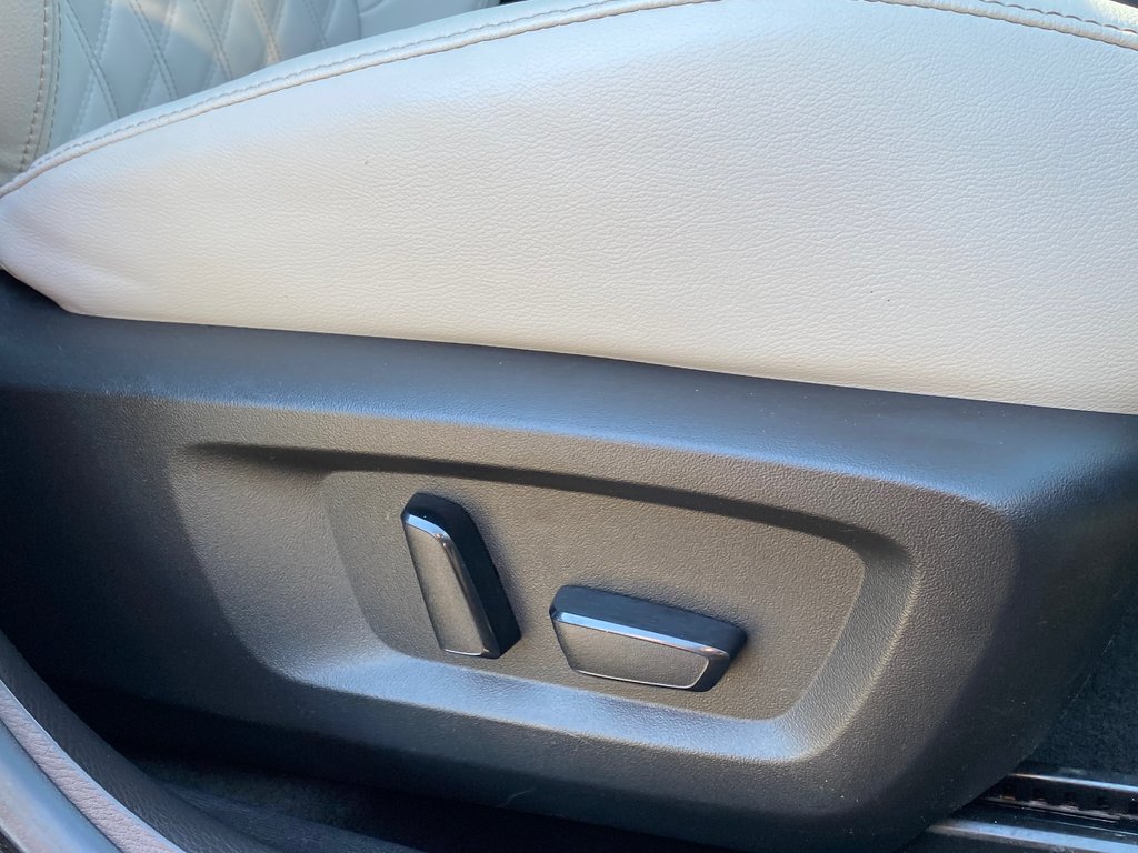 2022 Mitsubishi Outlander SEL | Leather | Roof | 7-Pass | Warranty to 2031 in Saint John, New Brunswick - 32 - w1024h768px