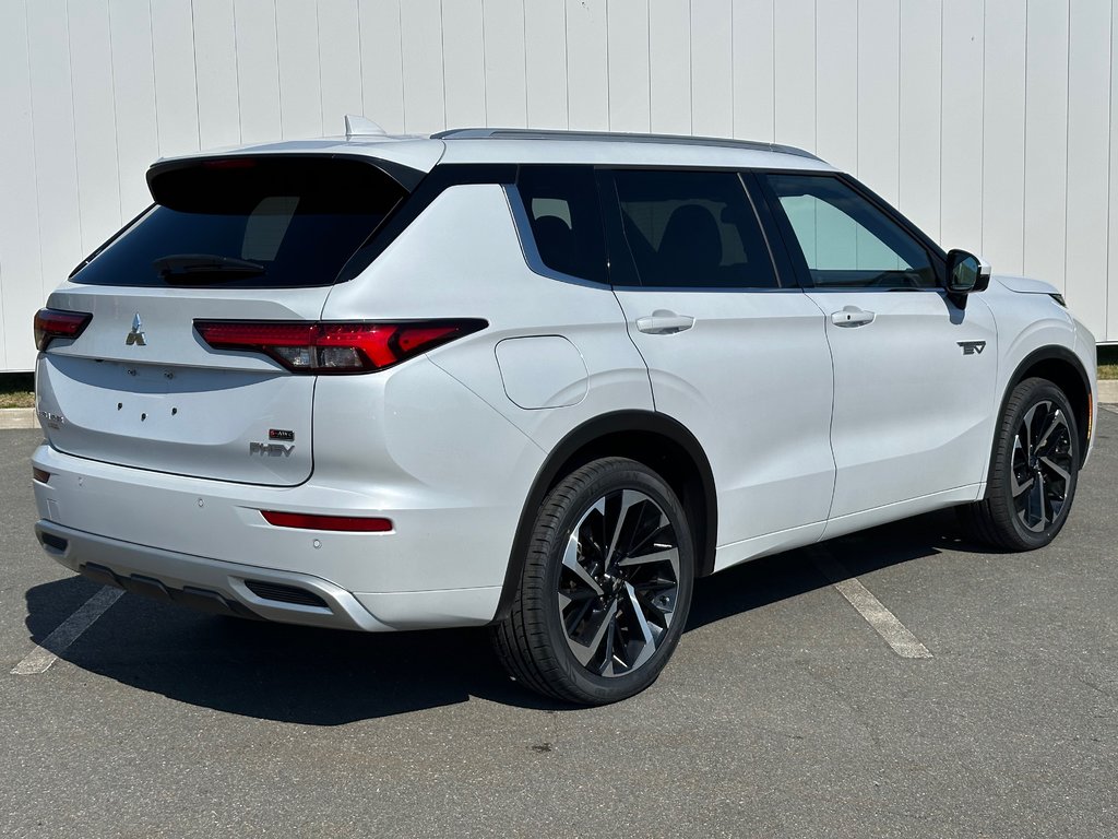 2024 Mitsubishi Outlander in Antigonish, Nova Scotia - 7 - w1024h768px