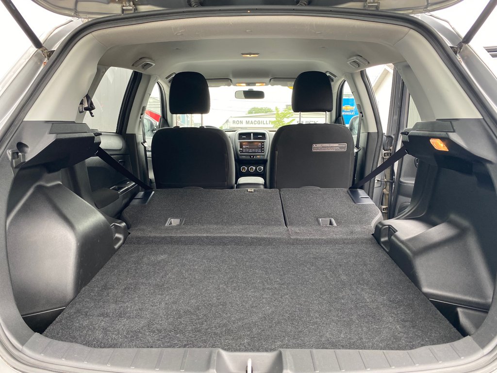 2018 Mitsubishi RVR SE | Cam | USB | HtdSeats | Warranty to 2028 in Saint John, New Brunswick - 39 - w1024h768px