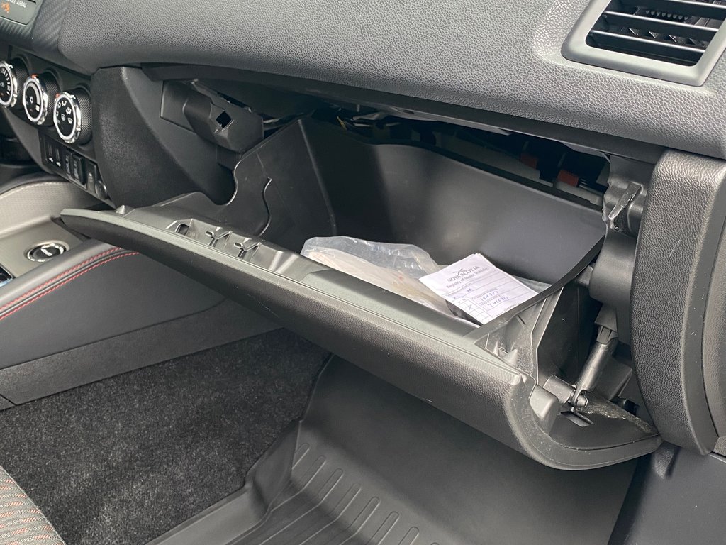 2018 Mitsubishi RVR SE | Cam | USB | HtdSeats | Warranty to 2028 in Saint John, New Brunswick - 29 - w1024h768px