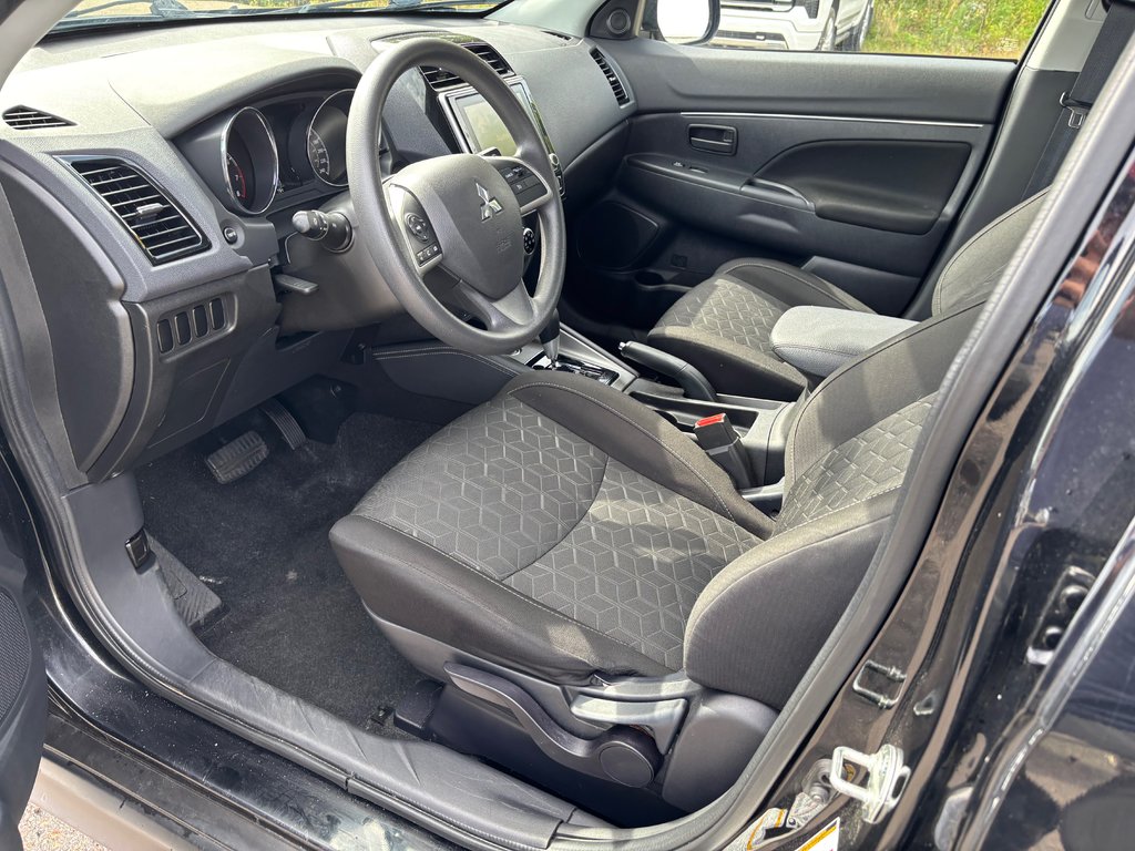 2022 Mitsubishi RVR in Antigonish, Nova Scotia - 9 - w1024h768px