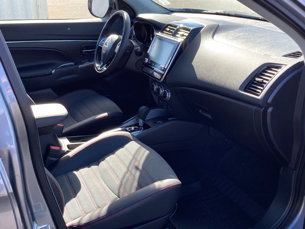 2025 Mitsubishi RVR SEL | Cam | USB | HtdSeats | Warranty to 2035 in Saint John, New Brunswick - 42 - w1024h768px