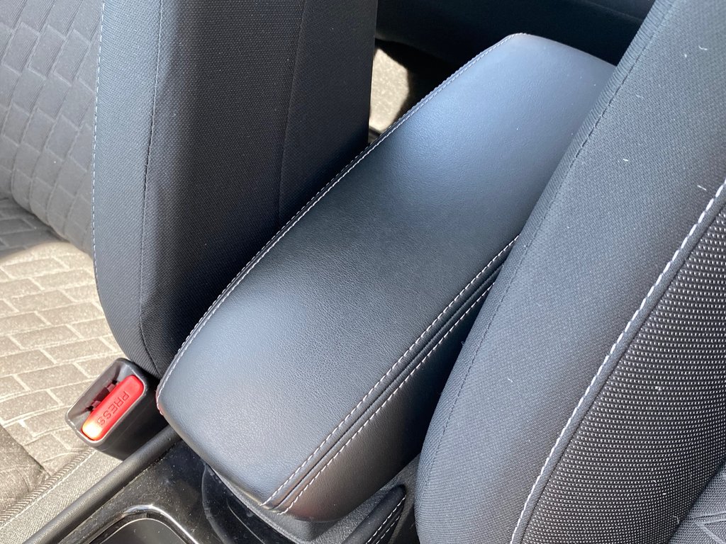 2021 Nissan Kicks in Antigonish, Nova Scotia - 26 - w1024h768px