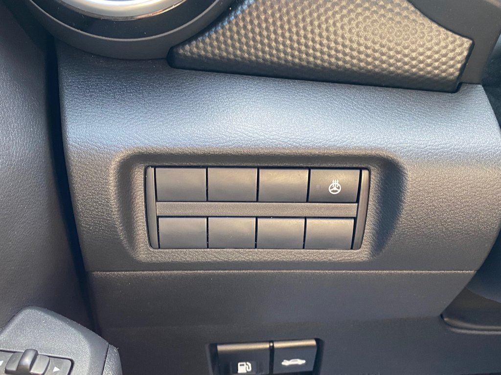 2021 Nissan Kicks in Antigonish, Nova Scotia - 15 - w1024h768px