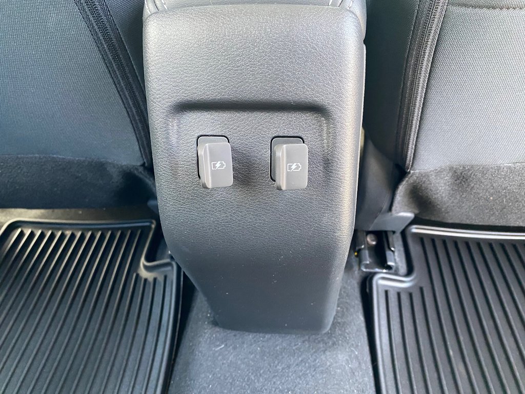 2021 Nissan Kicks in Antigonish, Nova Scotia - 36 - w1024h768px