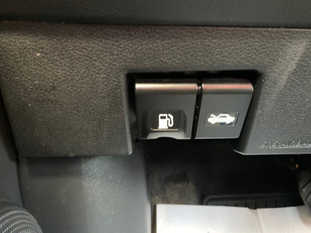 2021 Nissan Kicks SV | Cam | USB | HtdMirrors | RemoteStart in Saint John, New Brunswick - 14 - w1024h768px