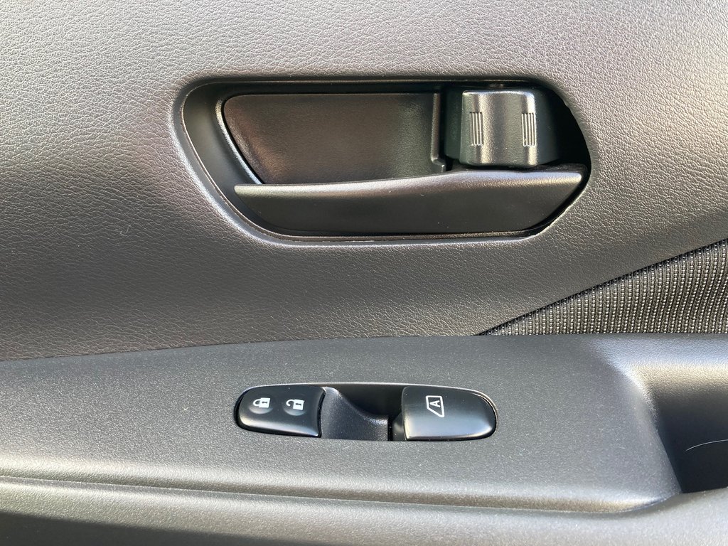 2021 Nissan Kicks SV | Cam | USB | HtdMirrors | RemoteStart in Saint John, New Brunswick - 40 - w1024h768px