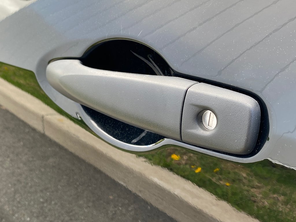 2022 Nissan Kicks S | Cam | USB | BT | Cruise | Warranty to 2027 in Saint John, New Brunswick - 10 - w1024h768px