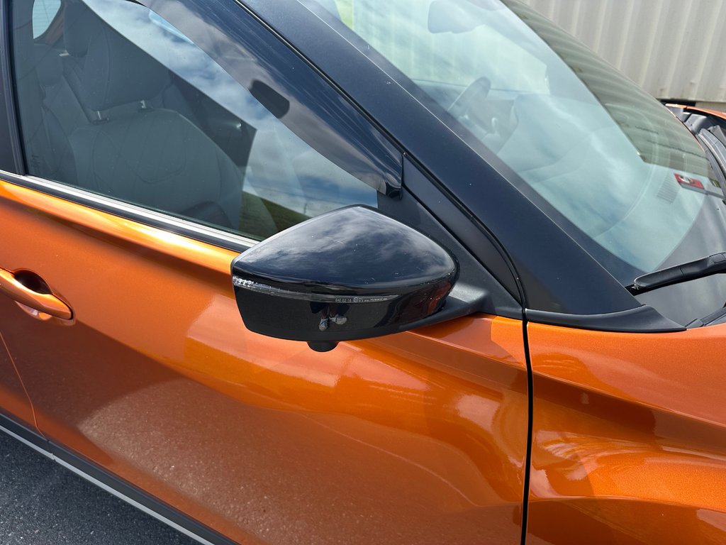 2022 Nissan Kicks SR | Cam | USB | Keyless | Warranty to 2027 in Saint John, New Brunswick - 29 - w1024h768px