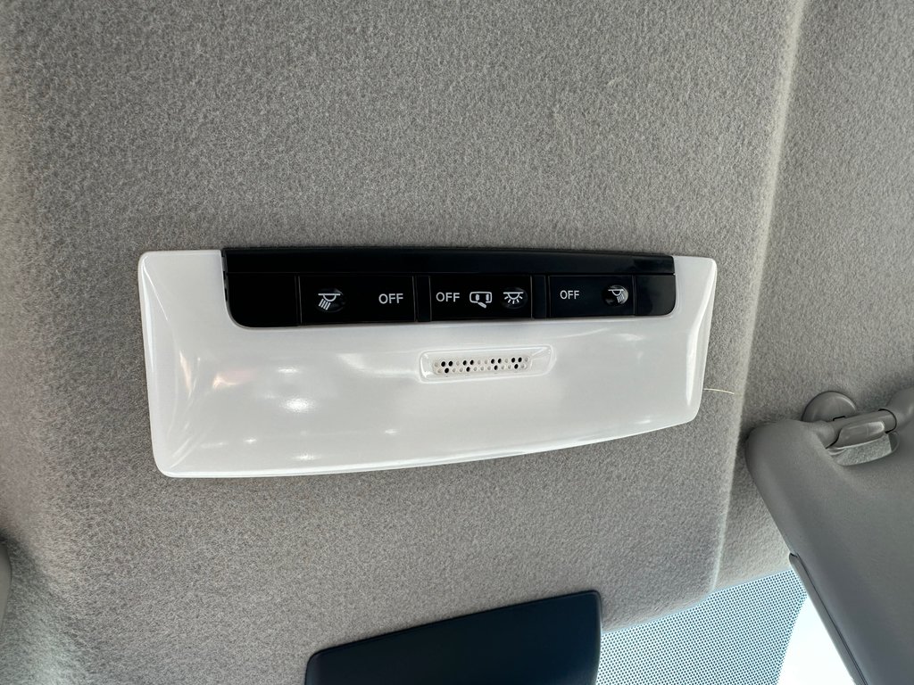 2022 Nissan Kicks in Antigonish, Nova Scotia - 28 - w1024h768px
