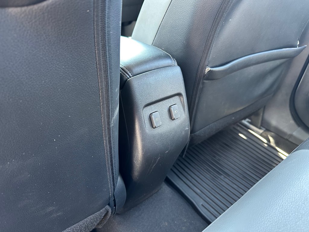 2022 Nissan Kicks in Antigonish, Nova Scotia - 33 - w1024h768px