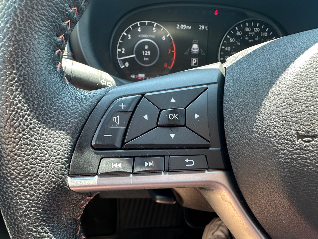 2022 Nissan Kicks in Antigonish, Nova Scotia - 14 - w1024h768px
