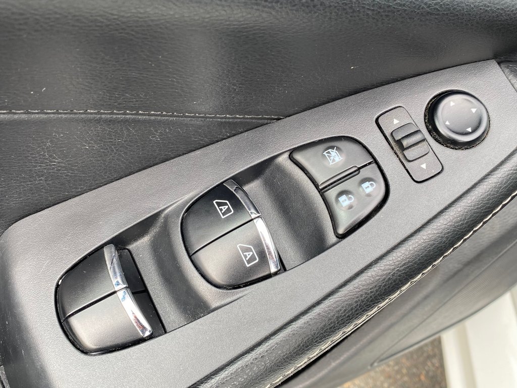 2020 Nissan Maxima in Antigonish, Nova Scotia - 13 - w1024h768px