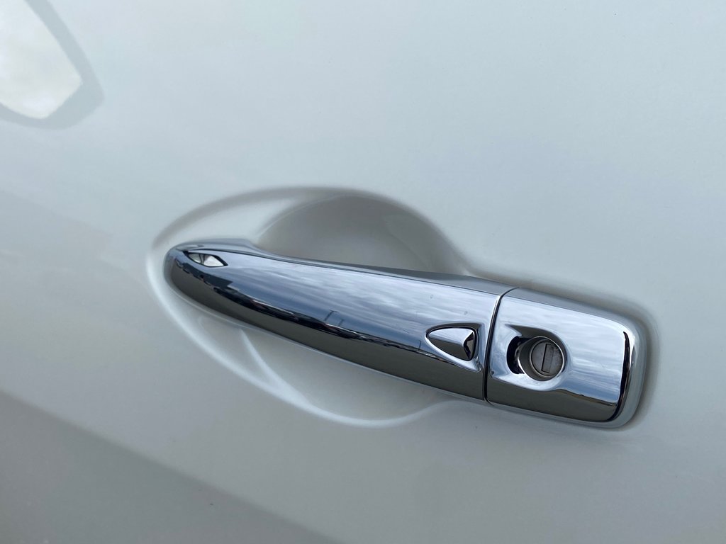 2020 Nissan Maxima in Antigonish, Nova Scotia - 10 - w1024h768px