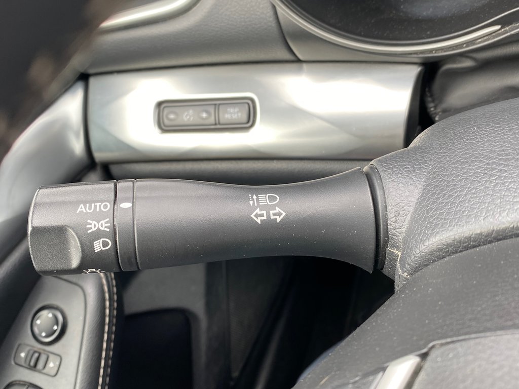 2020 Nissan Maxima in Antigonish, Nova Scotia - 16 - w1024h768px