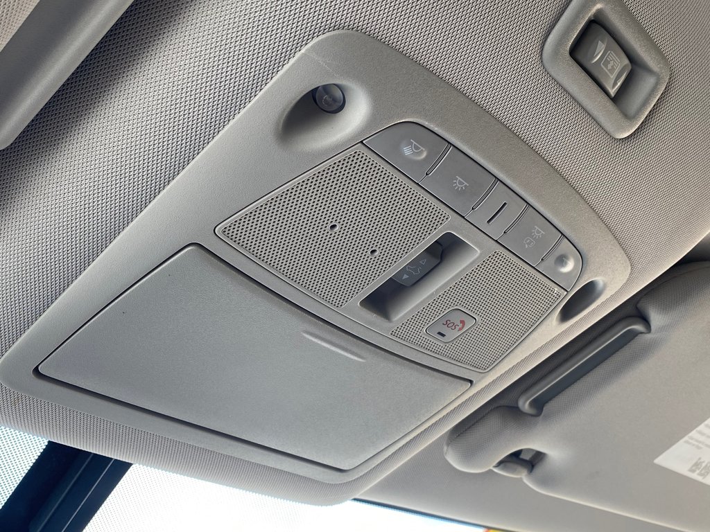 2018 Nissan Pathfinder Platinum | SunRoof | Leather | 7-Pass | Cam | USB in Saint John, New Brunswick - 30 - w1024h768px
