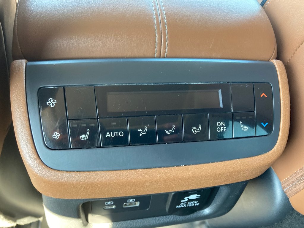 2024 Nissan Pathfinder PLATINUM | Leather | MoonRoof | Warranty to 2028 in Saint John, New Brunswick - 36 - w1024h768px