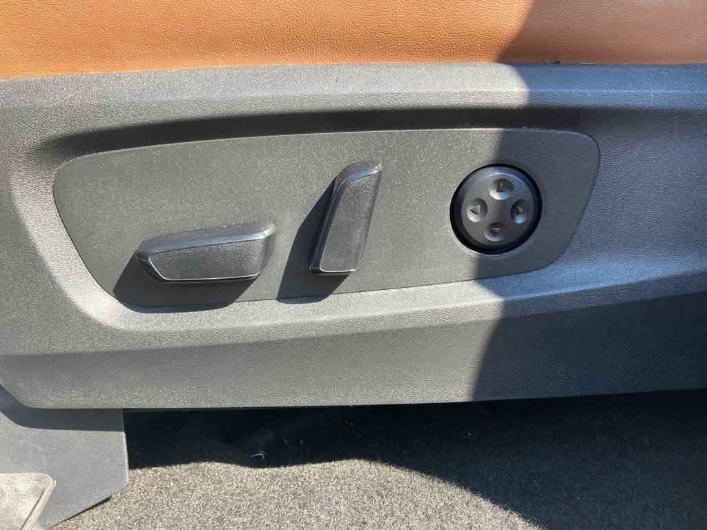 2024 Nissan Pathfinder PLATINUM | Leather | MoonRoof | Warranty to 2028 in Saint John, New Brunswick - 13 - w1024h768px