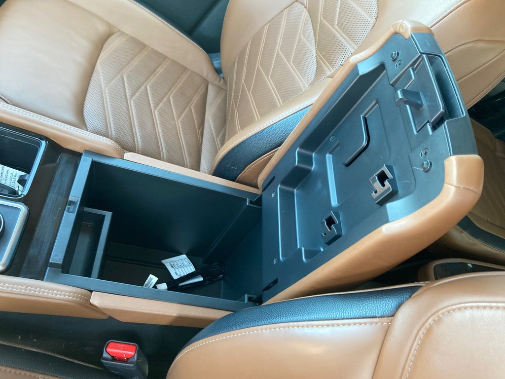 2024 Nissan Pathfinder PLATINUM | Leather | MoonRoof | Warranty to 2028 in Saint John, New Brunswick - 29 - w1024h768px