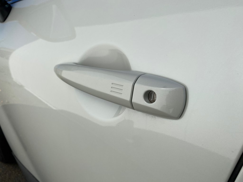 2024 Nissan Pathfinder SV | 3rd row | Cam | AdpCruise | Warranty to 2029 in Saint John, New Brunswick - 10 - w1024h768px