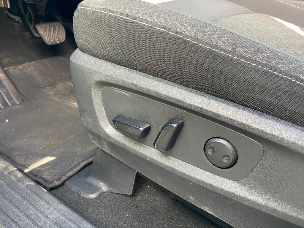 2024 Nissan Pathfinder SV | 3rd row | Cam | AdpCruise | Warranty to 2029 in Saint John, New Brunswick - 13 - w1024h768px