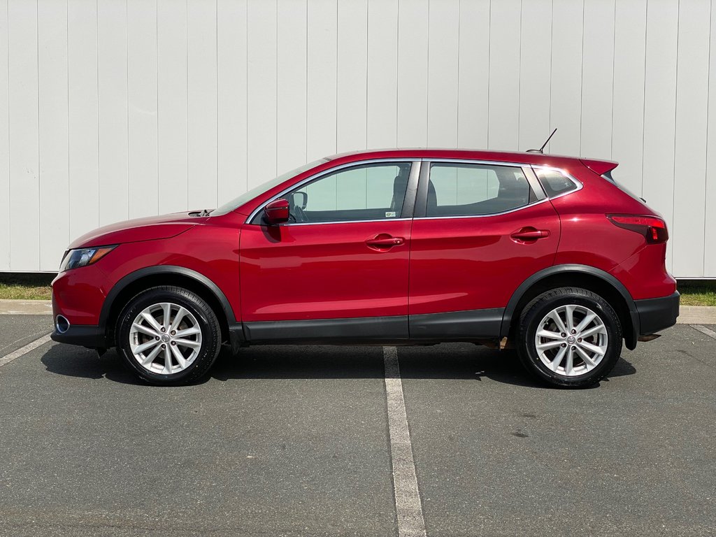 2017 Nissan Qashqai SV | SunRoof | Cam | USB | HtdSeats | Bluetooth in Saint John, New Brunswick - 4 - w1024h768px