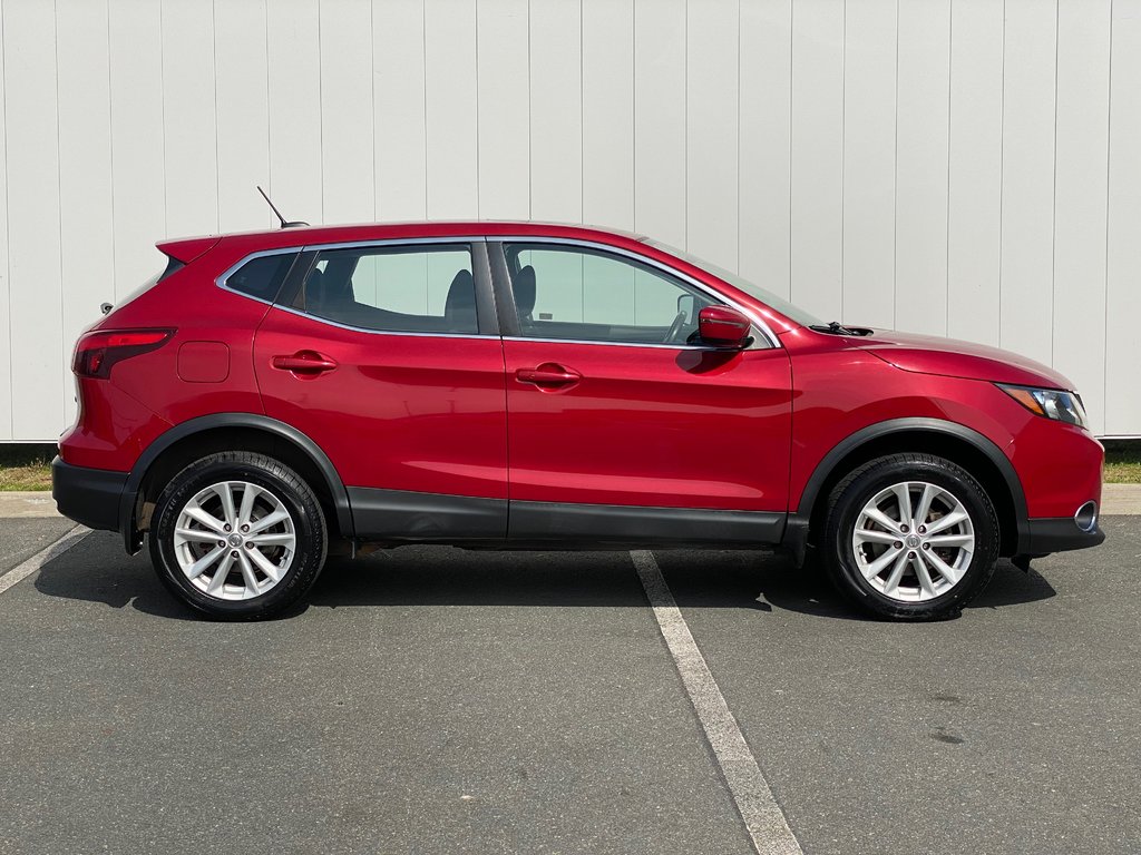 2017 Nissan Qashqai SV | SunRoof | Cam | USB | HtdSeats | Bluetooth in Saint John, New Brunswick - 8 - w1024h768px