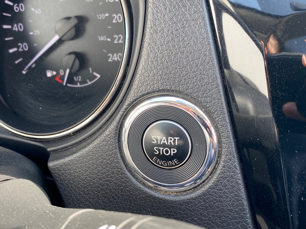 2017 Nissan Qashqai SV | SunRoof | Cam | USB | HtdSeats | Bluetooth in Saint John, New Brunswick - 20 - w1024h768px