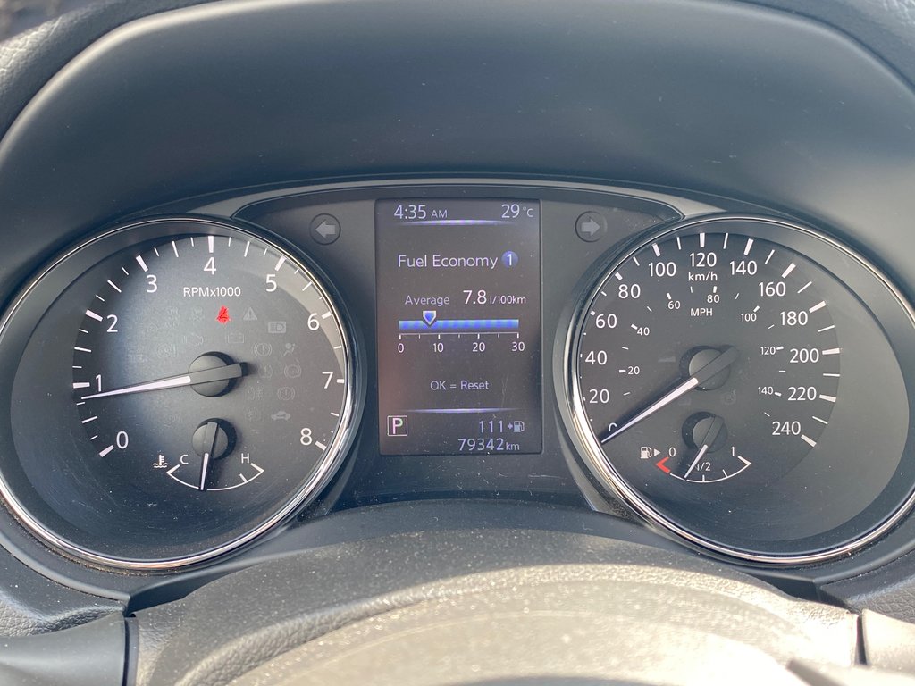 2017 Nissan Qashqai SV | SunRoof | Cam | USB | HtdSeats | Bluetooth in Saint John, New Brunswick - 19 - w1024h768px