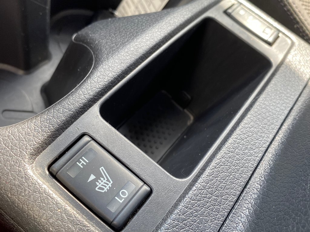 2017 Nissan Qashqai SV | SunRoof | Cam | USB | HtdSeats | Bluetooth in Saint John, New Brunswick - 27 - w1024h768px