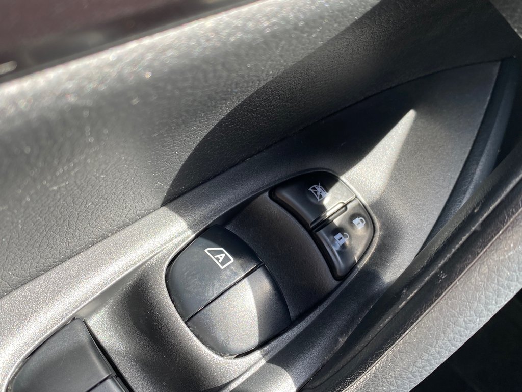 2021 Nissan Qashqai S | Cam | USB | Bluetooth | SafetyShield360 in Saint John, New Brunswick - 14 - w1024h768px