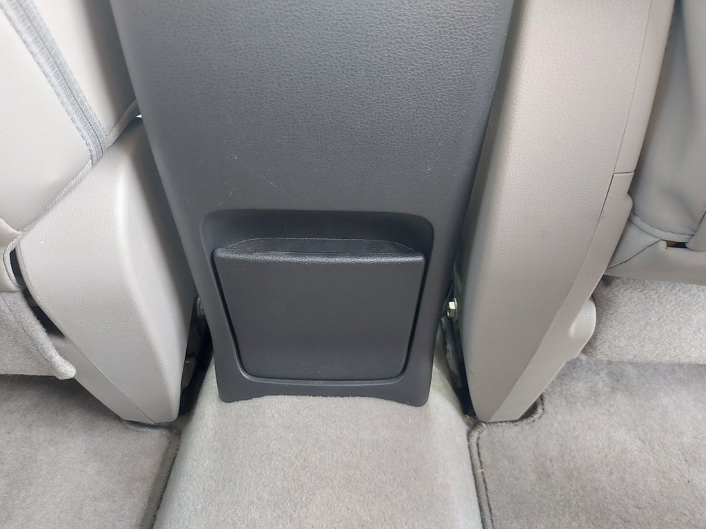 2012 Nissan Rogue in Antigonish, Nova Scotia - 52 - w1024h768px
