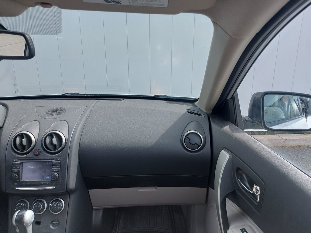 2012 Nissan Rogue in Antigonish, Nova Scotia - 55 - w1024h768px