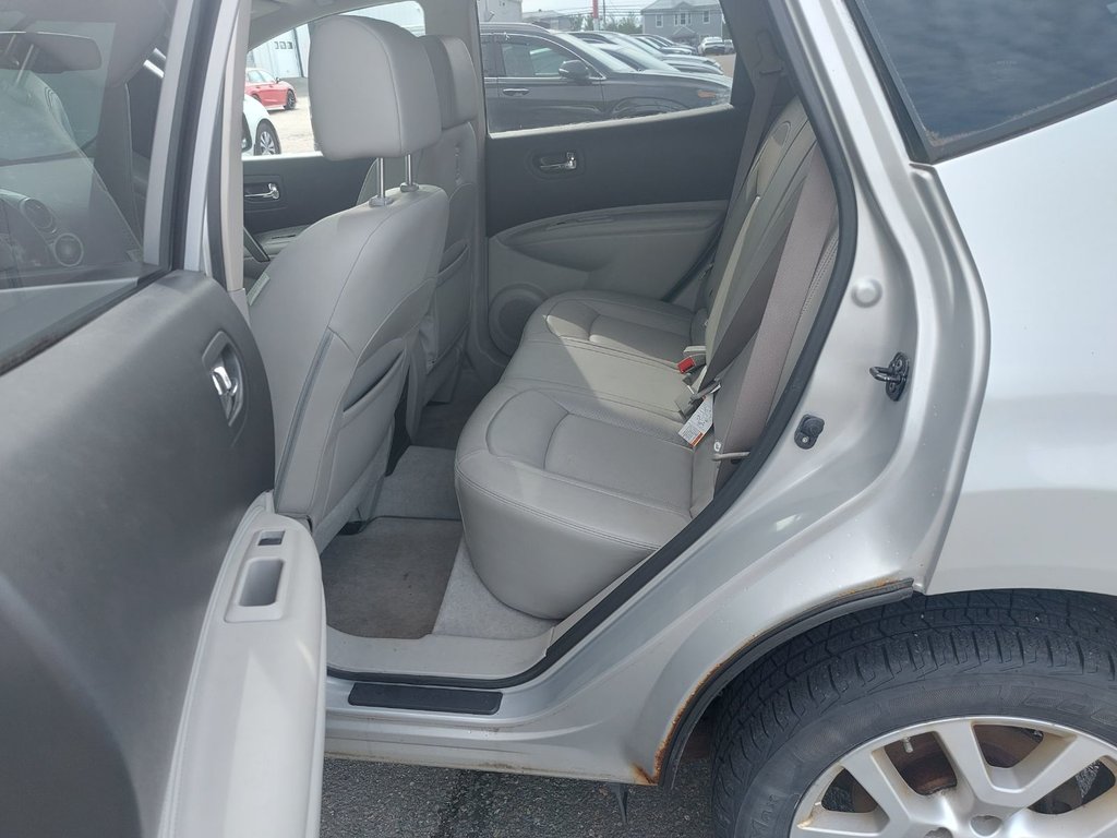 2012 Nissan Rogue in Antigonish, Nova Scotia - 35 - w1024h768px