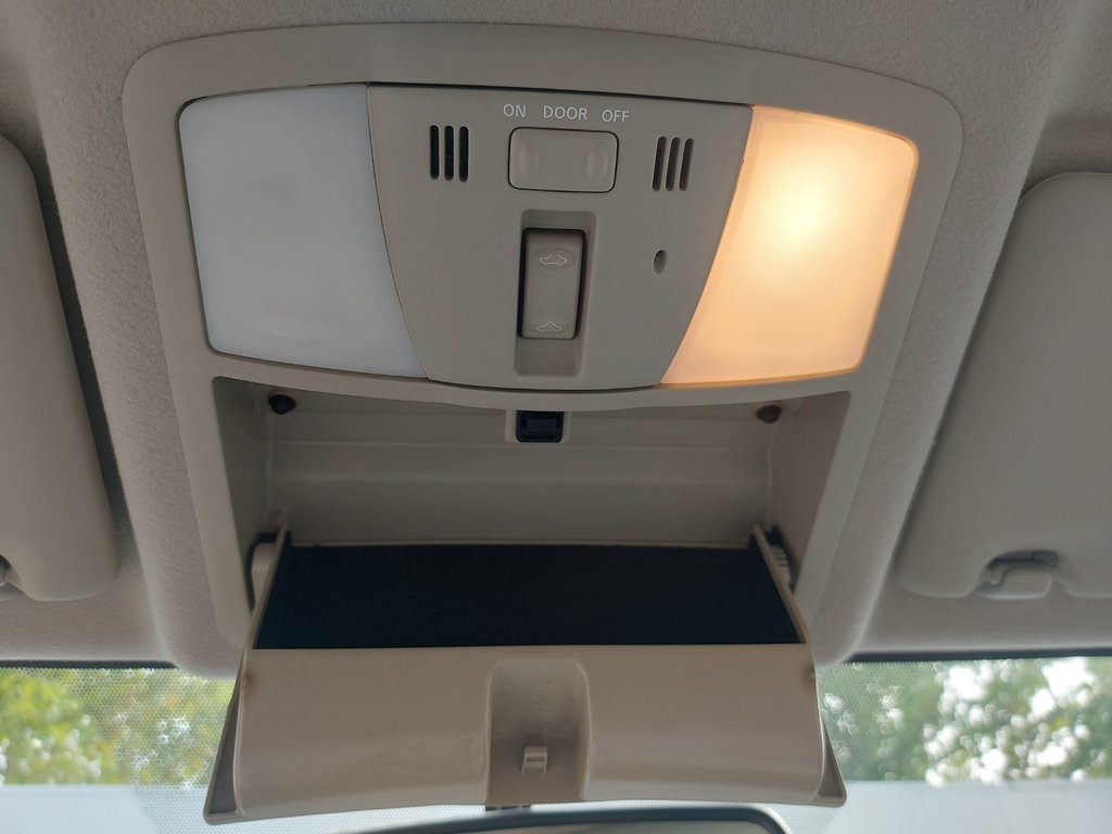 2012 Nissan Rogue in Antigonish, Nova Scotia - 22 - w1024h768px