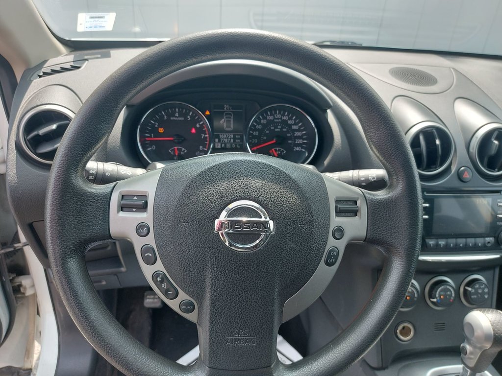 2013 Nissan Rogue SV | SunRoof | Cam |  HtdSeats | Bluetooth in Saint John, New Brunswick - 12 - w1024h768px
