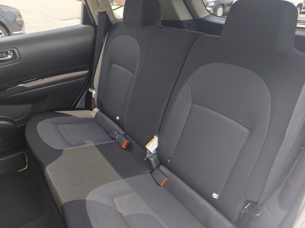 2013 Nissan Rogue SV | SunRoof | Cam |  HtdSeats | Bluetooth in Saint John, New Brunswick - 37 - w1024h768px