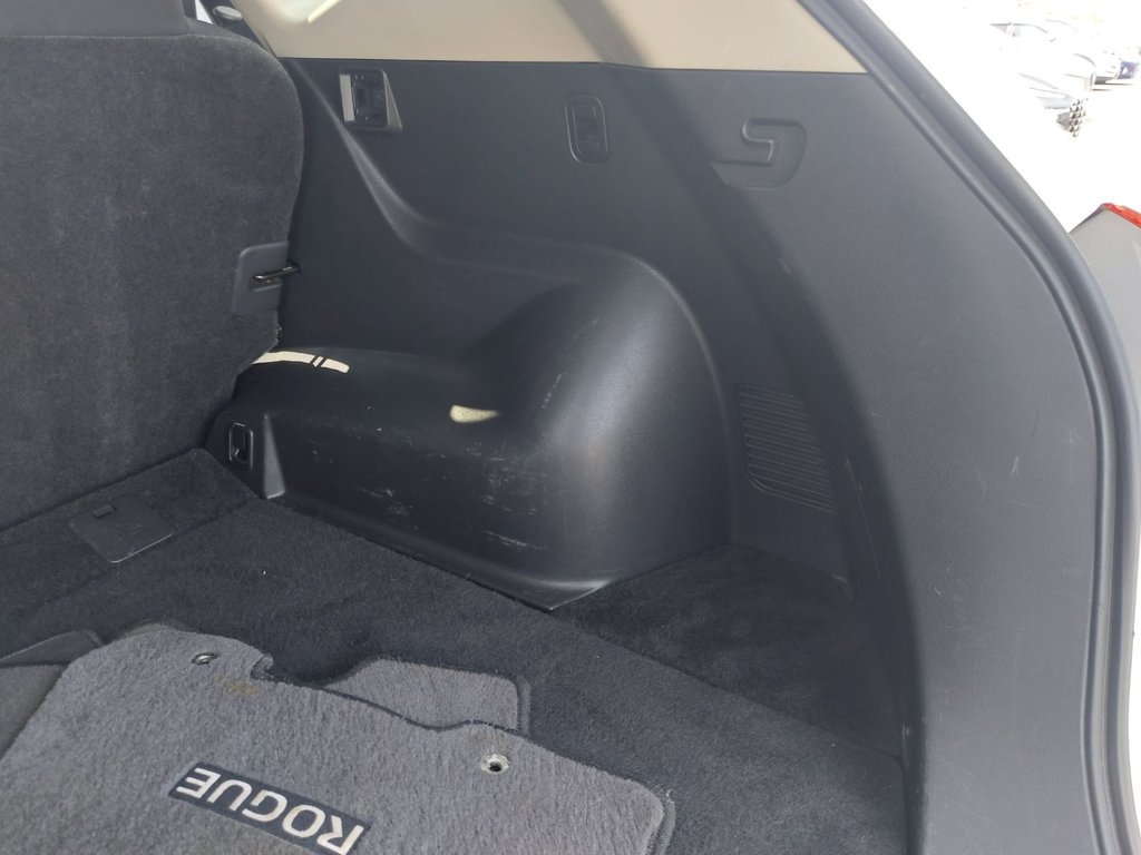 2013 Nissan Rogue SV | SunRoof | Cam |  HtdSeats | Bluetooth in Saint John, New Brunswick - 66 - w1024h768px