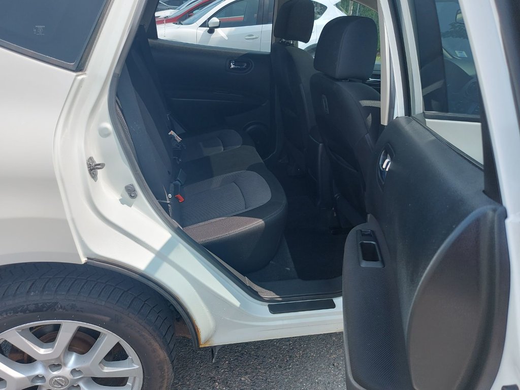 2013 Nissan Rogue SV | SunRoof | Cam |  HtdSeats | Bluetooth in Saint John, New Brunswick - 42 - w1024h768px