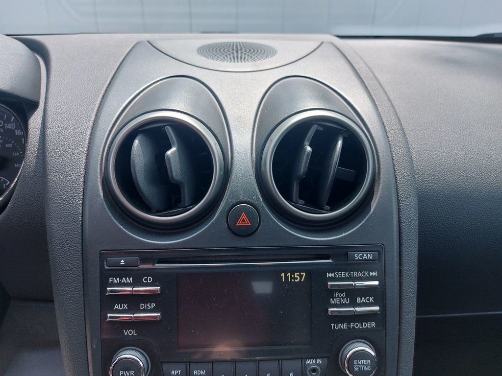2013 Nissan Rogue SV | SunRoof | Cam |  HtdSeats | Bluetooth in Saint John, New Brunswick - 18 - w1024h768px