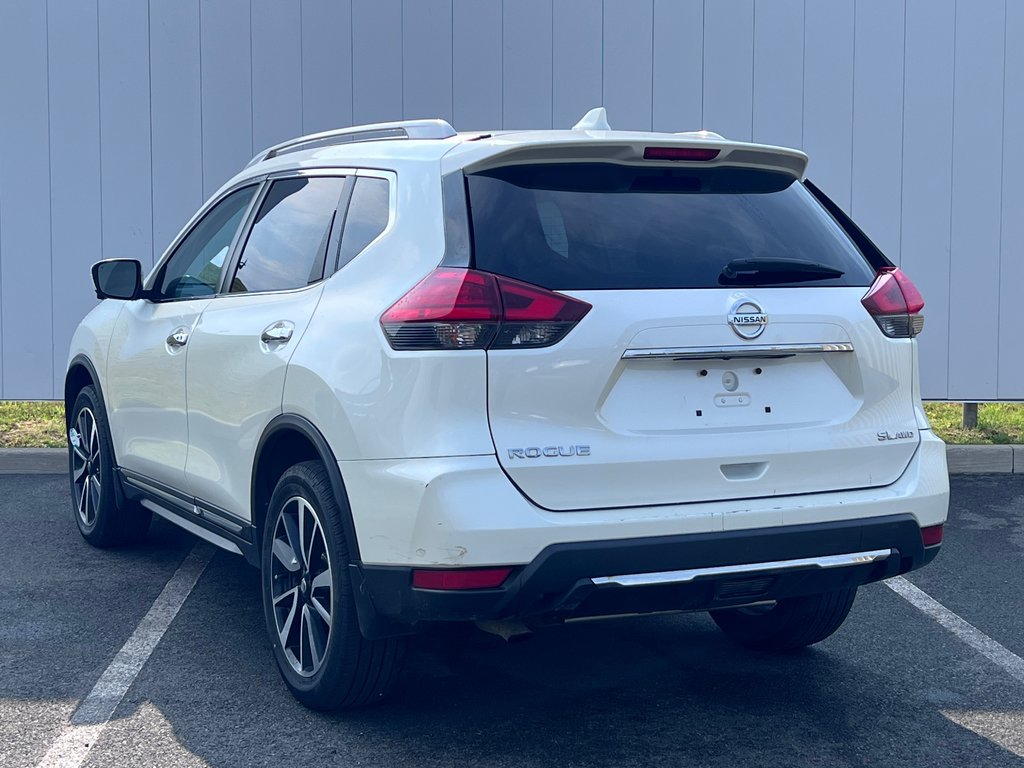 2017 Nissan Rogue SL PLATINUM | Leather | MoonRoof | Cam | Cruise in Saint John, New Brunswick - 5 - w1024h768px