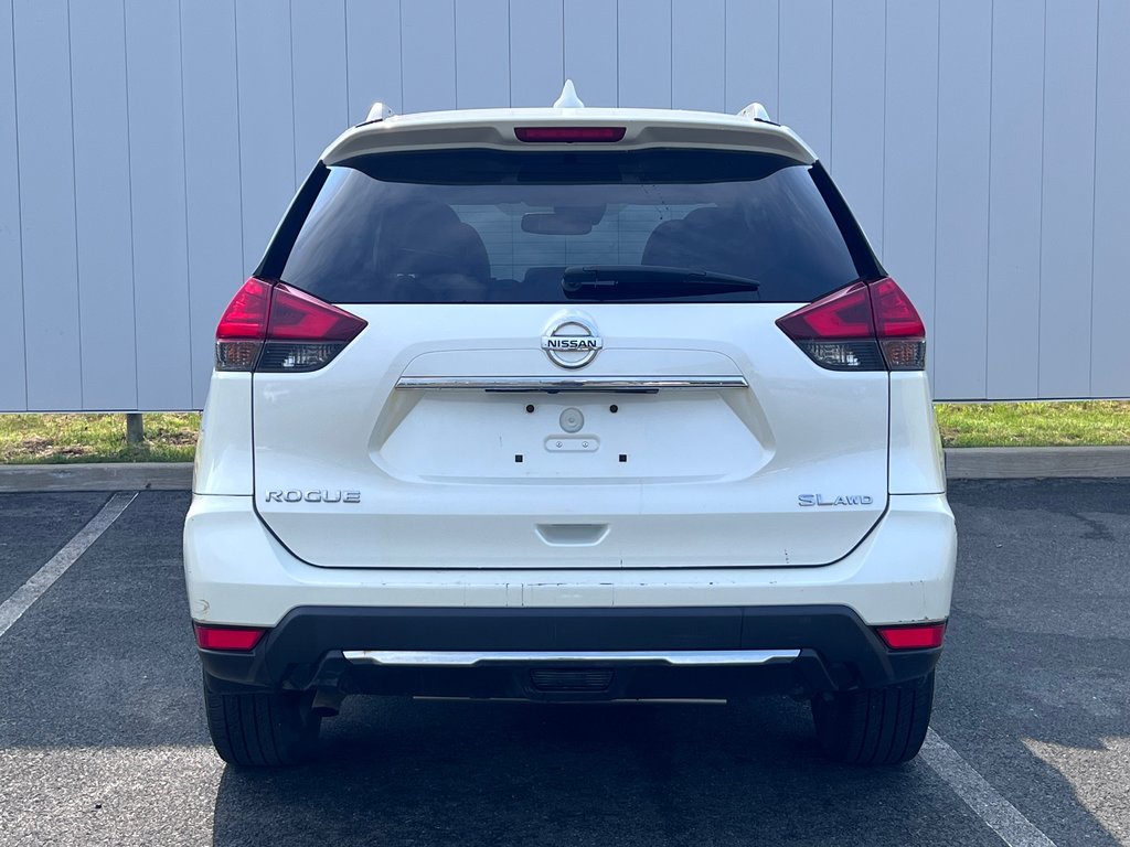 2017 Nissan Rogue SL PLATINUM | Leather | MoonRoof | Cam | Cruise in Saint John, New Brunswick - 6 - w1024h768px