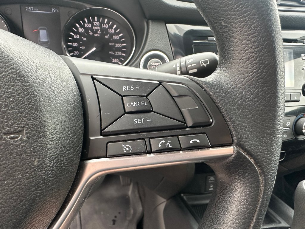 2017 Nissan Rogue S | Cam | USB | Bluetooth | Keyless | Cruise in Saint John, New Brunswick - 17 - w1024h768px