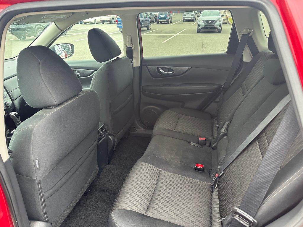 2017 Nissan Rogue S | Cam | USB | Bluetooth | Keyless | Cruise in Saint John, New Brunswick - 30 - w1024h768px