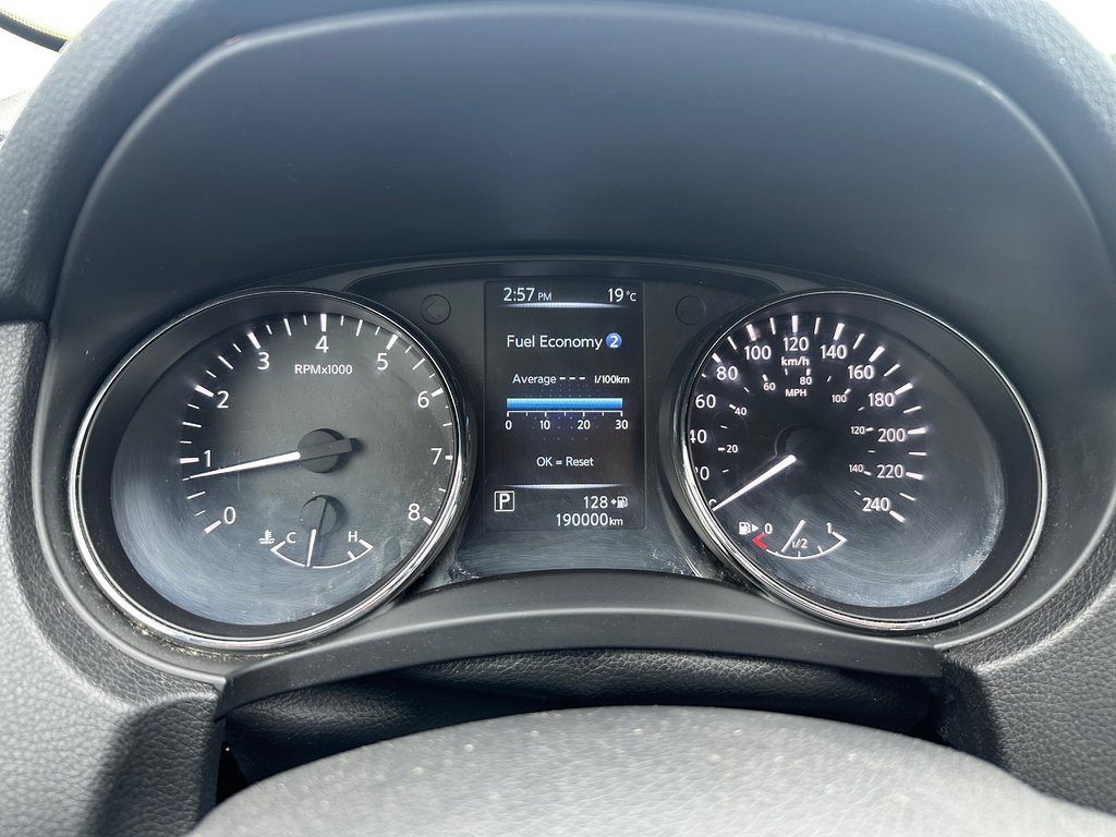 2017 Nissan Rogue S | Cam | USB | Bluetooth | Keyless | Cruise in Saint John, New Brunswick - 18 - w1024h768px
