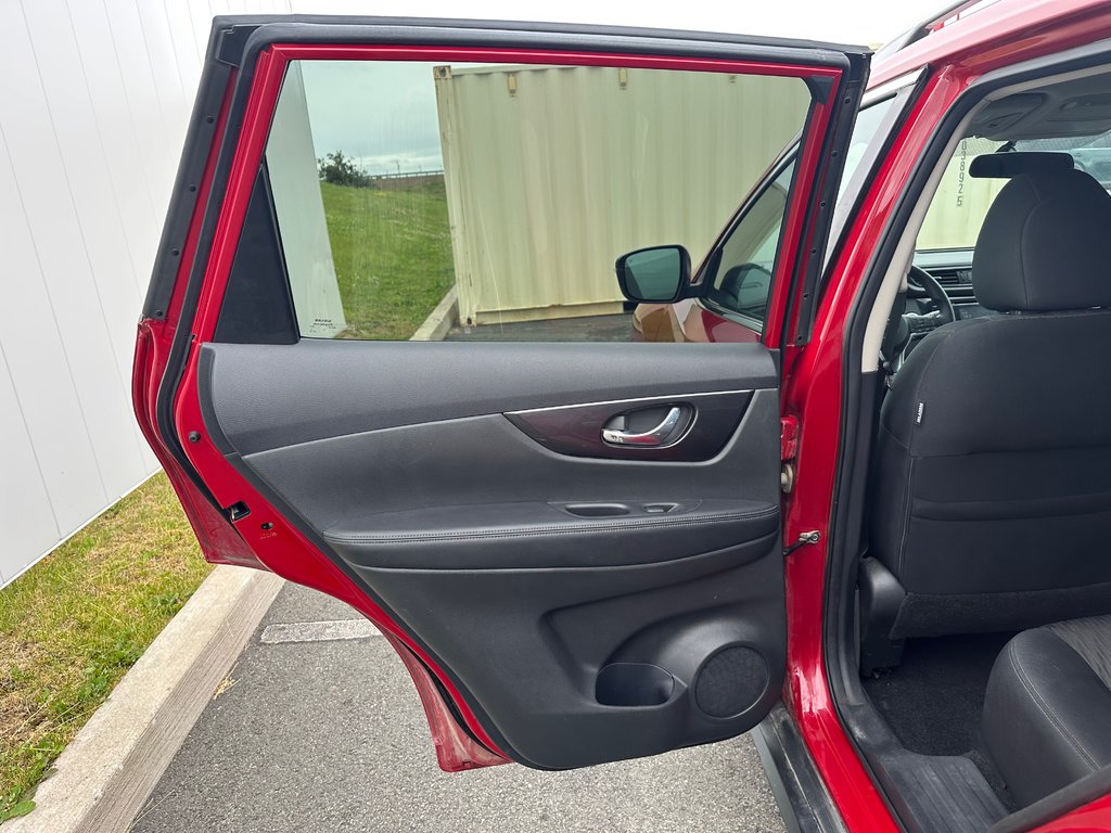 2017 Nissan Rogue S | Cam | USB | Bluetooth | Keyless | Cruise in Saint John, New Brunswick - 29 - w1024h768px